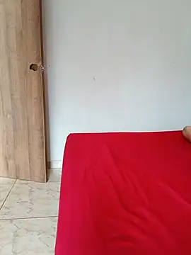 LEIRIS_Y_FRED_01 即時 XXX 聊天