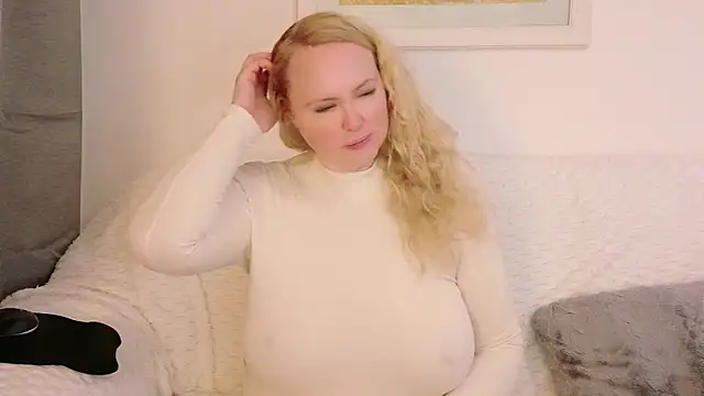 Sarah4you 即時 XXX 聊天