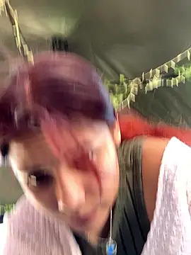 Živý XXX chat 3littleschoolteens