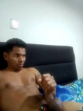 Show de webcam de adambrosk_08