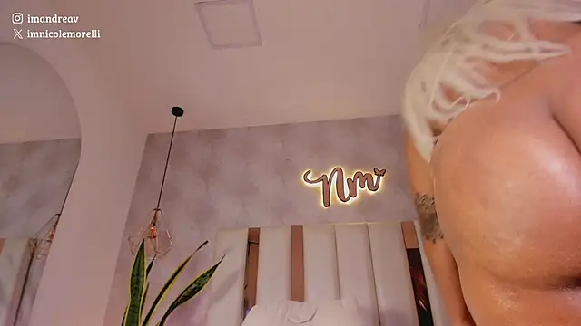 Chatroom XXX en direct de Nicolemorelli2