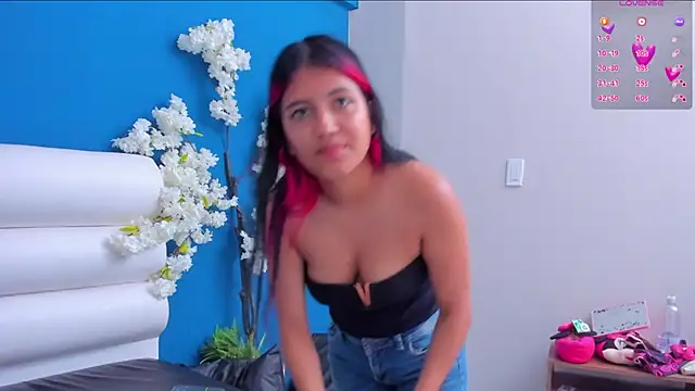 XXX chat uživo modela letty_straus