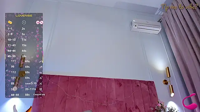 XXX chat uživo modela Mayzzie