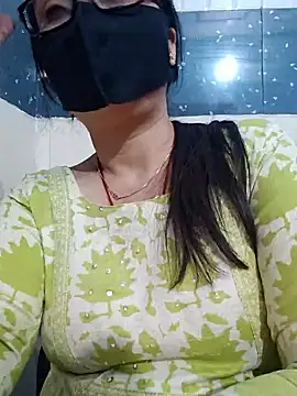 Aishwaryaa_69 现场XXX聊天