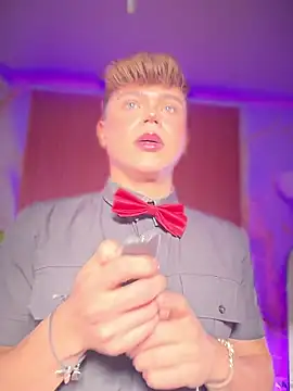 PRINCE_STEVのライブXXXチャット