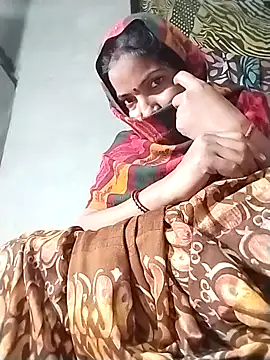 Chatroom XXX en direct de Maidangirl