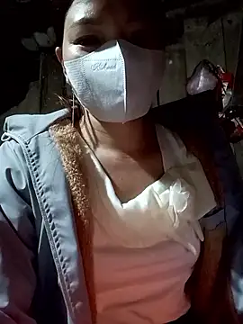 nat-triのライブXXXチャット