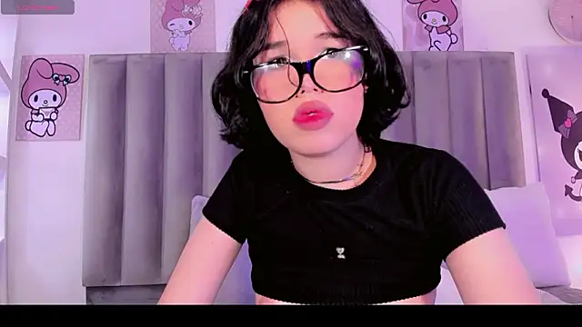 ClaudiaSophia Show in webcam