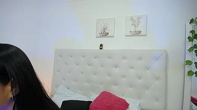 pixiehot_: онлайн-секс-чат