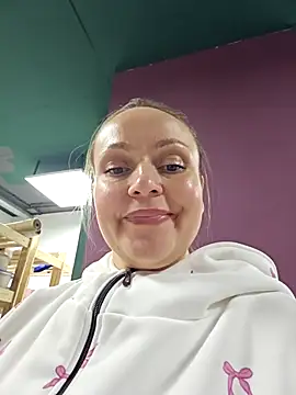 Bondgirl_013 Webcam Show