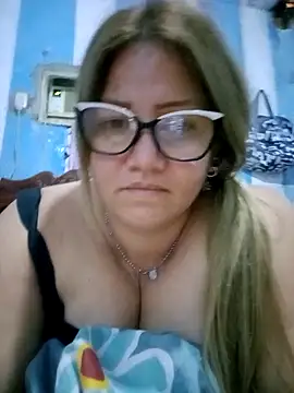 Carlotaazul's Live XXX Chat