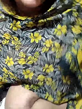 hotbhabhi011: онлайн-секс-чат