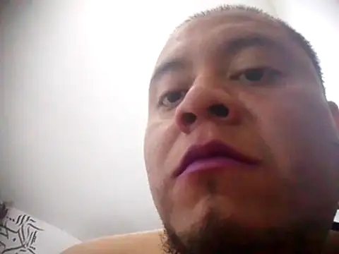 Pokazy przed kamerką – 7305bisexual