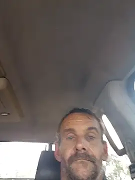 Hungwell1515 live XXX chat