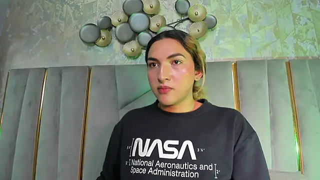 TomLondon_ Adlı Modelin Web Kamerası Şovu