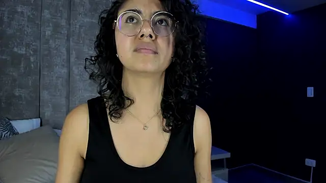 Amareto_ 라이브 XXX 채팅