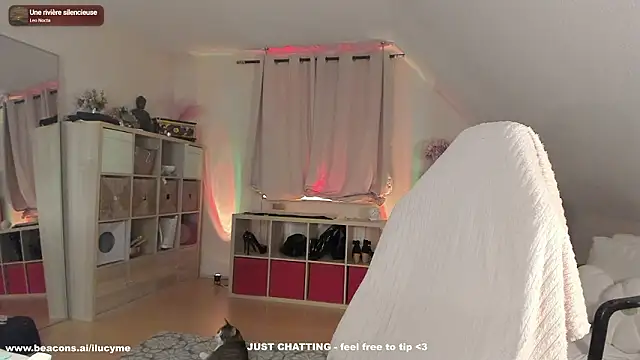 ilucyme 网络视讯表演