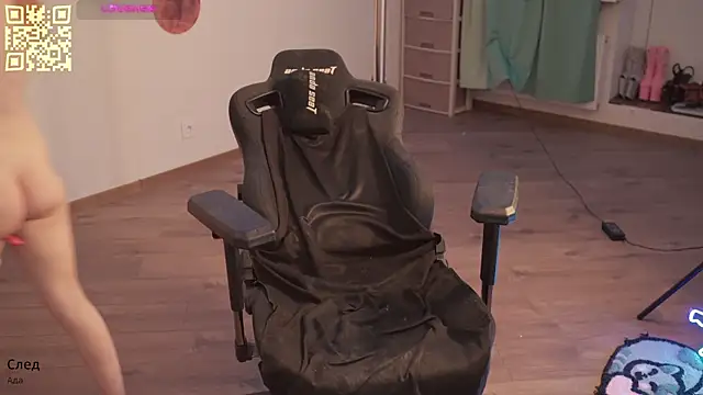 SashaShura Chat XXX in diretta