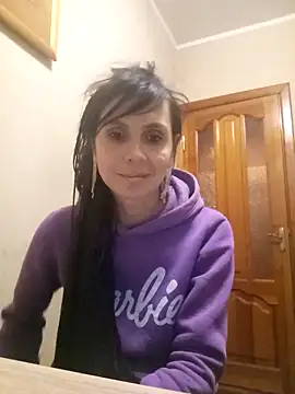 Francenia_lolis élő XXX-chatje