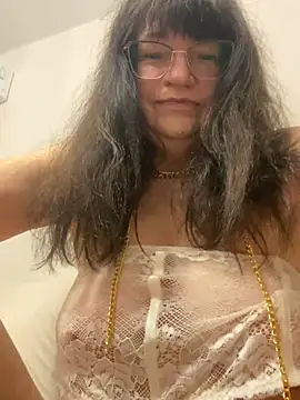 ZaraFay élő XXX-chatje