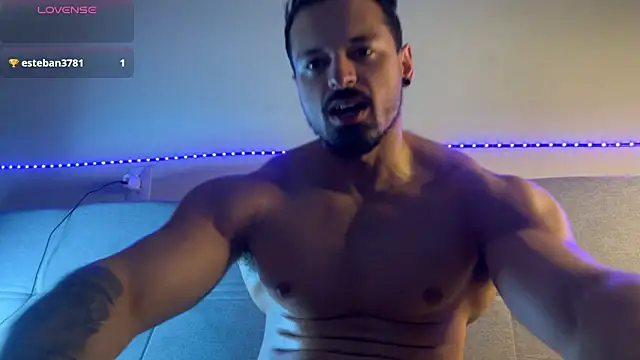 Lucasfit24 Pertunjukan Webcam