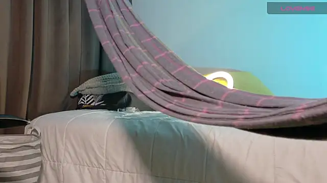 K_cique Live XXX Chat