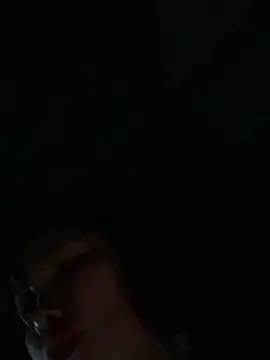 XXX chat uživo modela Sunny_lotus