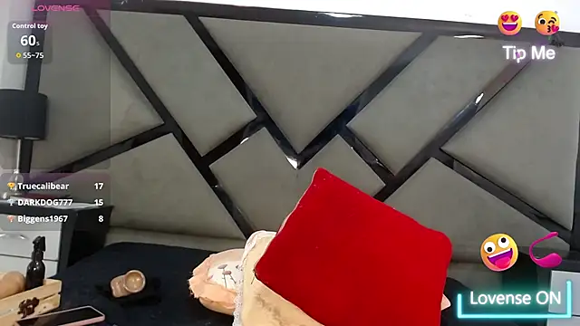 Naia69 Chat XXX in diretta