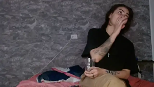 Crystal_Star_'s Live XXX Chat