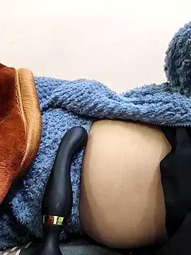 Pokazy przed kamerką – Anshika1431