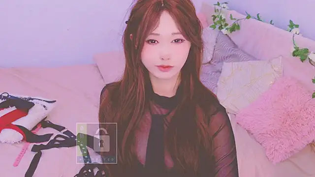 LongoriaEva élő XXX-chatje