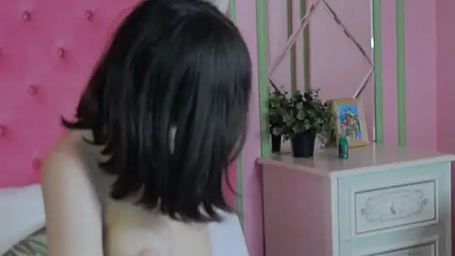 Ruby_de_Cherry's Live XXX Chat