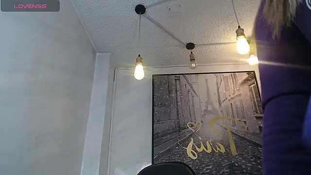 Evy_Luxx_v 现场XXX聊天