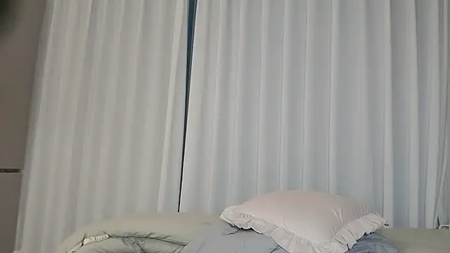 Naoko-99 网络视讯表演