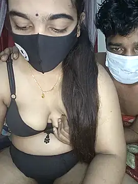 Pokazy przed kamerką – Ms-Nusrat