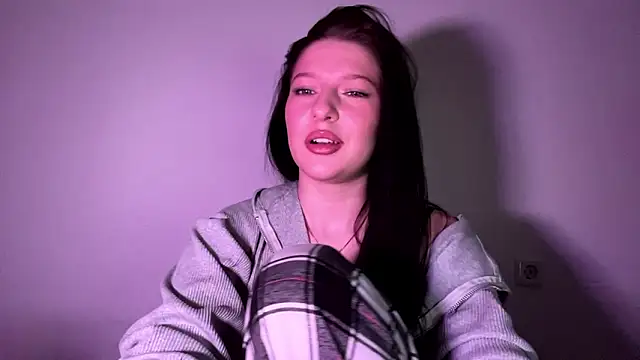 SarahsolaraのライブXXXチャット