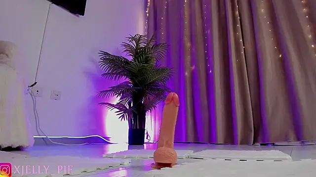 JellyPie Adlı Modelin Web Kamerası Şovu