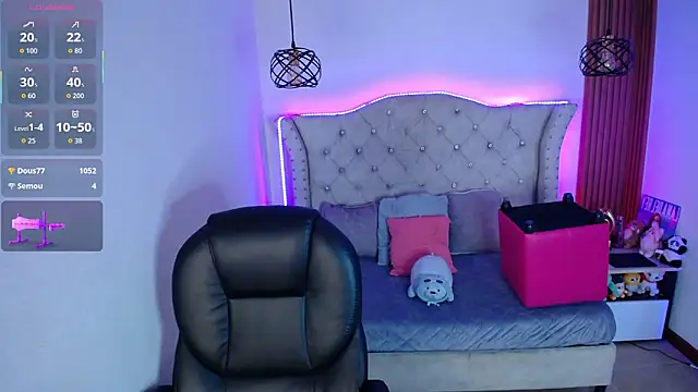 Charlotte_Jones__ live XXX chat