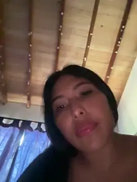 emmyjhonson07 লাইভ XXX চ্যাট