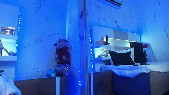 Онлайн чат XXX JaddeWalker