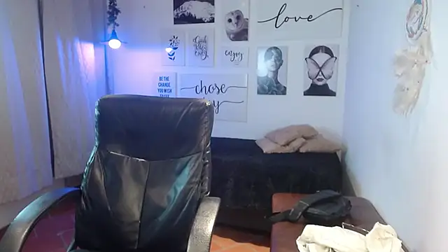 AmethystShadow17 Live XXX Chat