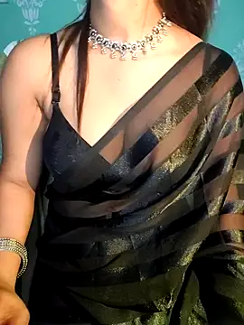 Samira_07 Adlı Modelin Canlı XXX Sohbeti