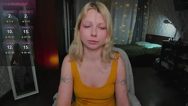 yourlovelyeve live XXX chat