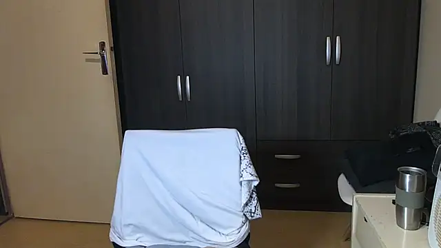 Hgay6935's Live XXX Chat