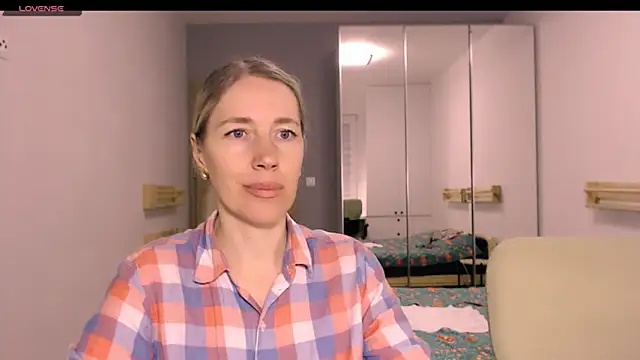 Javelinka 라이브 XXX 채팅