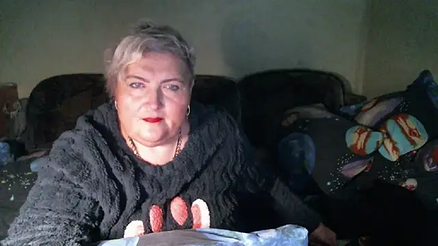 Lana555 现场XXX聊天