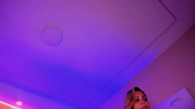 VioletaAbel live XXX chat