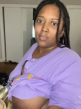 Oya999IAM Show in webcam