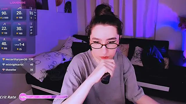 Lily_xBabe Chat XXX in diretta