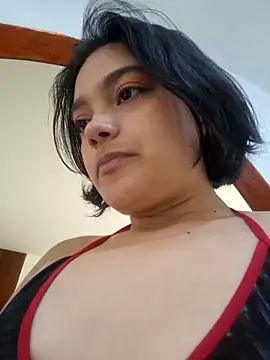 Chatroom XXX en direct de littlemelii